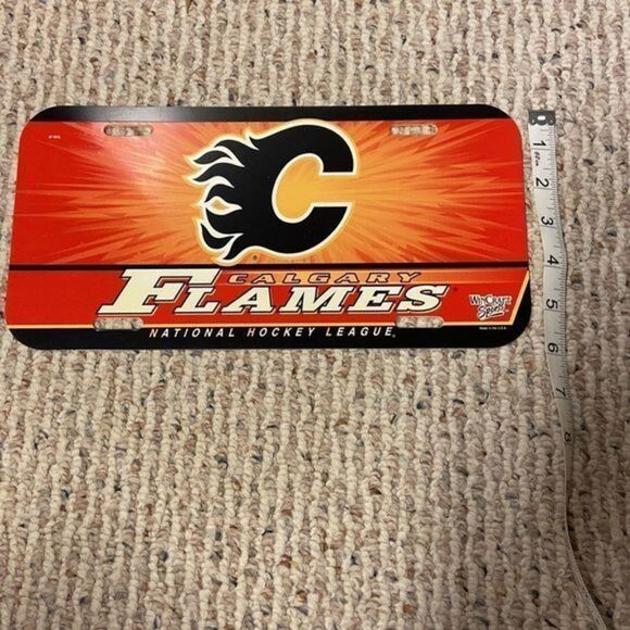 NHL CALGARY FLAMES LICENSE PLATE - Picture 5 of 7
